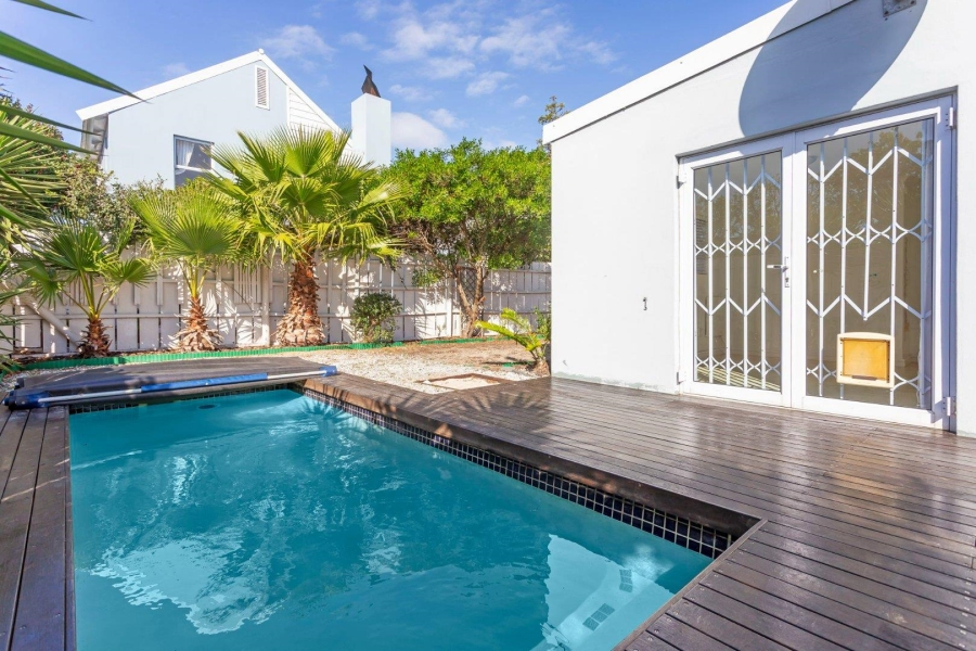 To Let 3 Bedroom Property for Rent in Royal Ascot Western Cape